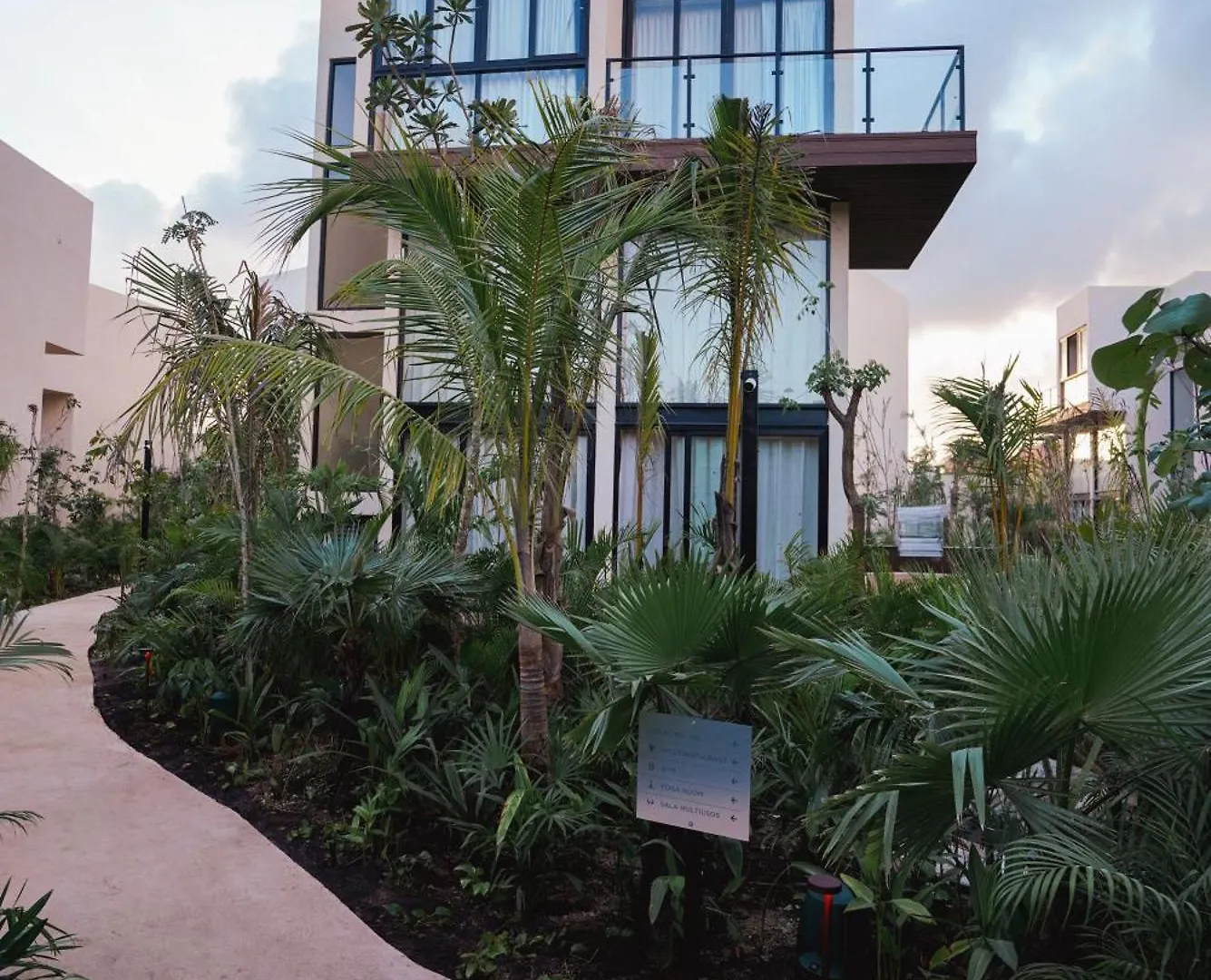 Hotel Trobbu Boutique Collection Tulum
